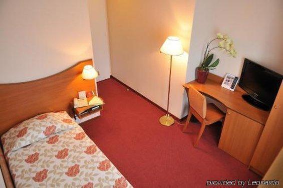 Hotel International & Terminus Женева Номер фото